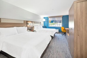In-room safe, desk, iron/ironing board, free cribs/infant beds - Holiday Inn Express Palestine by IHG (Palestine)