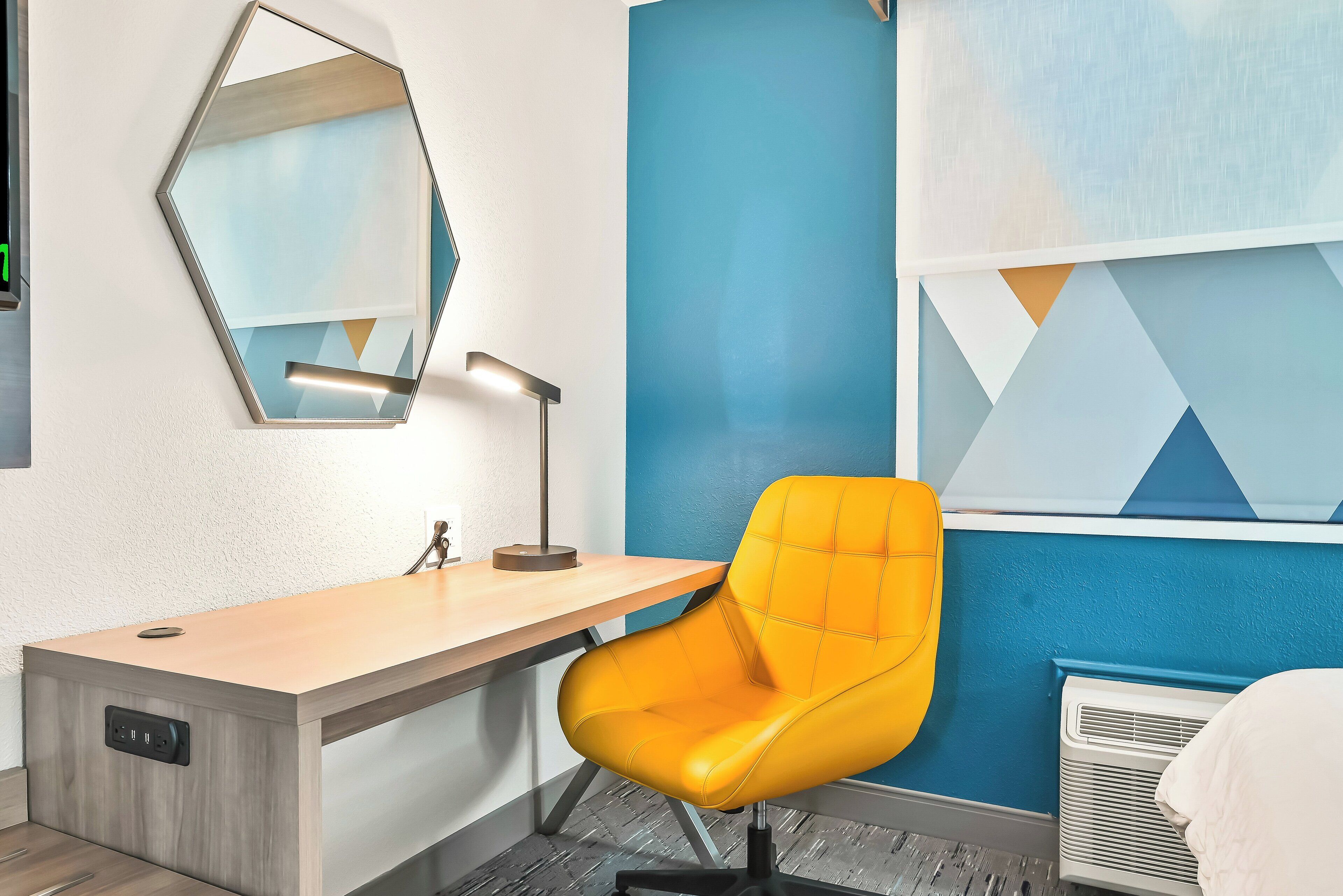 1 bedroom, in-room safe, desk, iron/ironing board