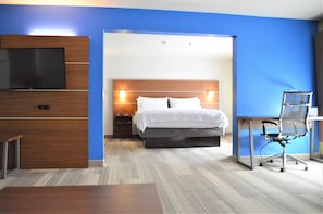 Suite, 1 Bedroom, Jetted Tub (1 King, Sofa Bed) | Pillow-top beds, in-room safe, desk, blackout curtains - Holiday Inn Express & Suites Batesville by IHG (Batesville)