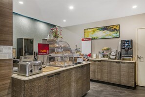 Free daily full breakfast 
