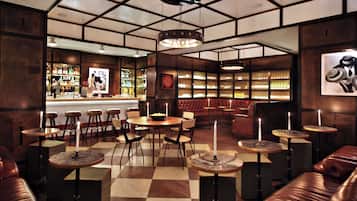 Frühstück, Mittagessen und Abendessen