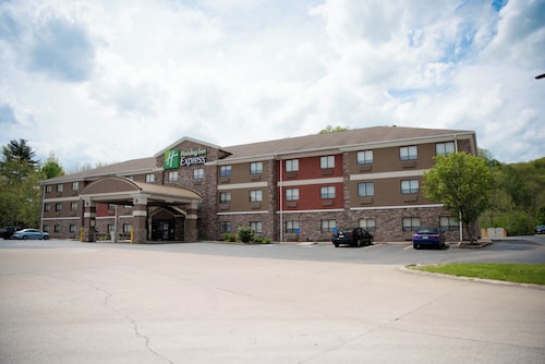 Holiday Inn Express Winfield by IHG