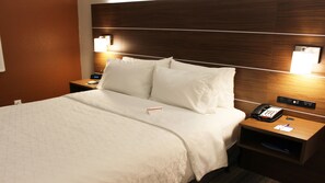 Standard Room, 1 Queen Bed, Accessible (Communications)