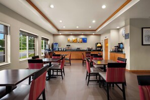 Free daily buffet breakfast