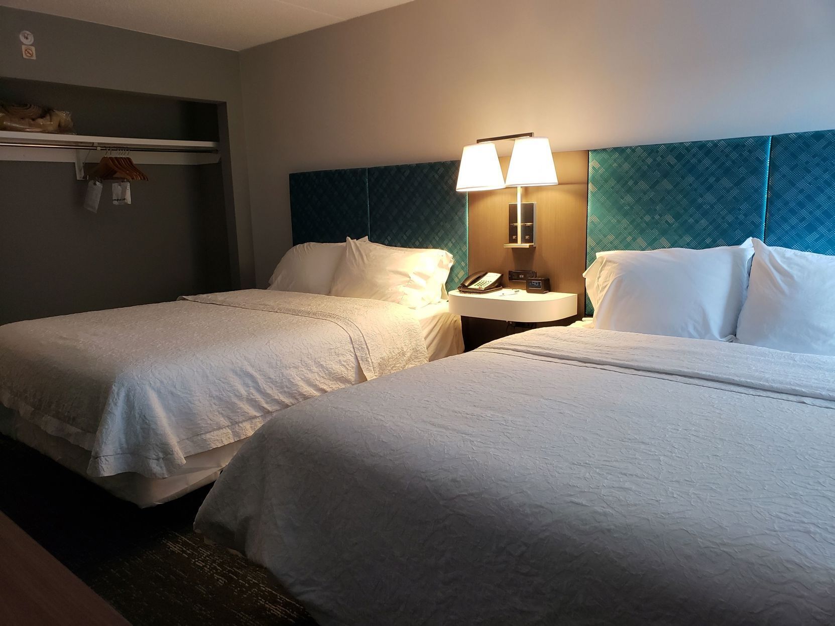 Premium bedding, desk, iron/ironing board, WiFi