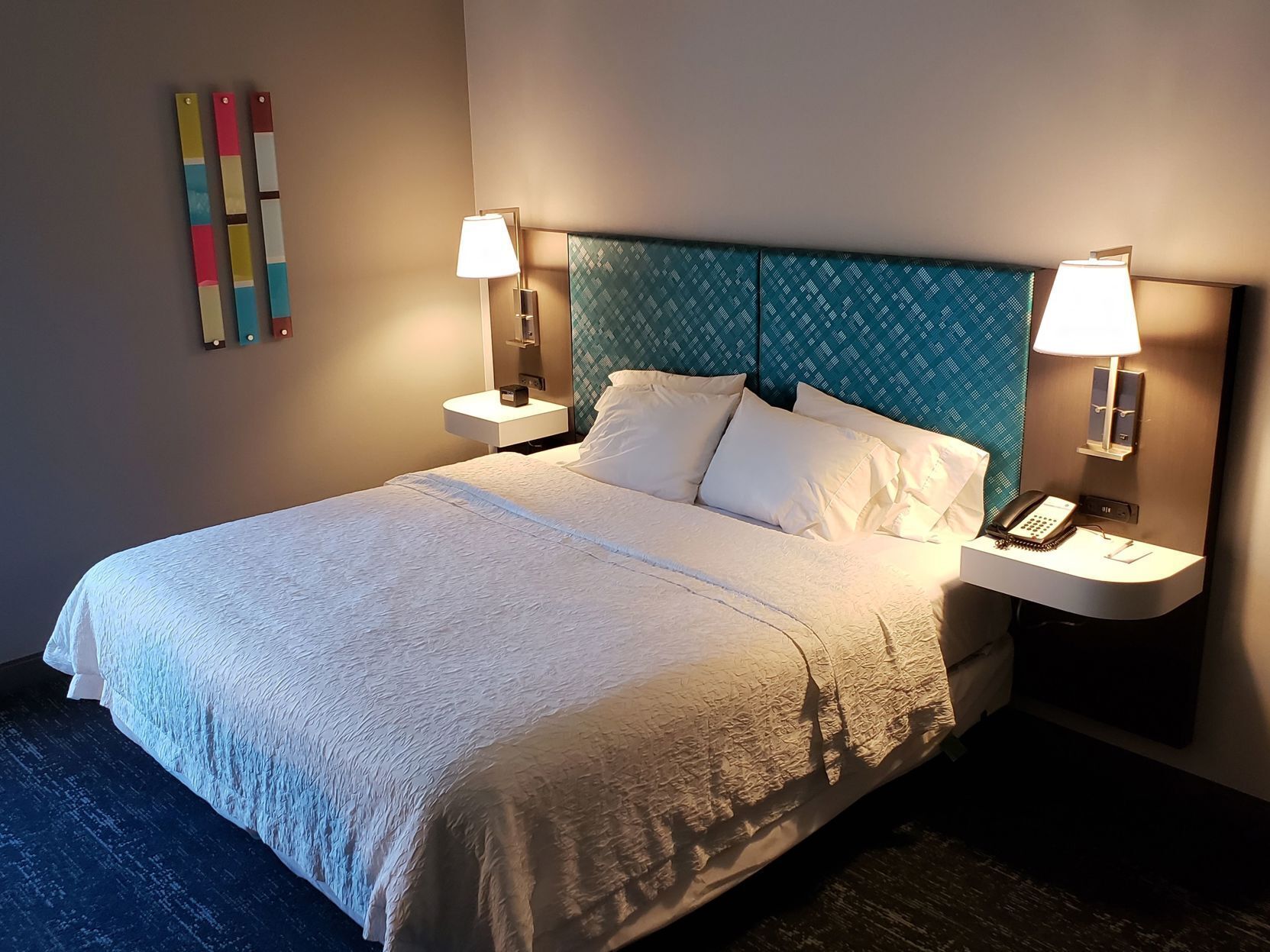 Premium bedding, desk, iron/ironing board, WiFi