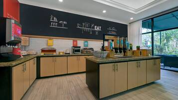 Desayuno buffet incluido todos los días