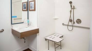 Shower kamar mandi