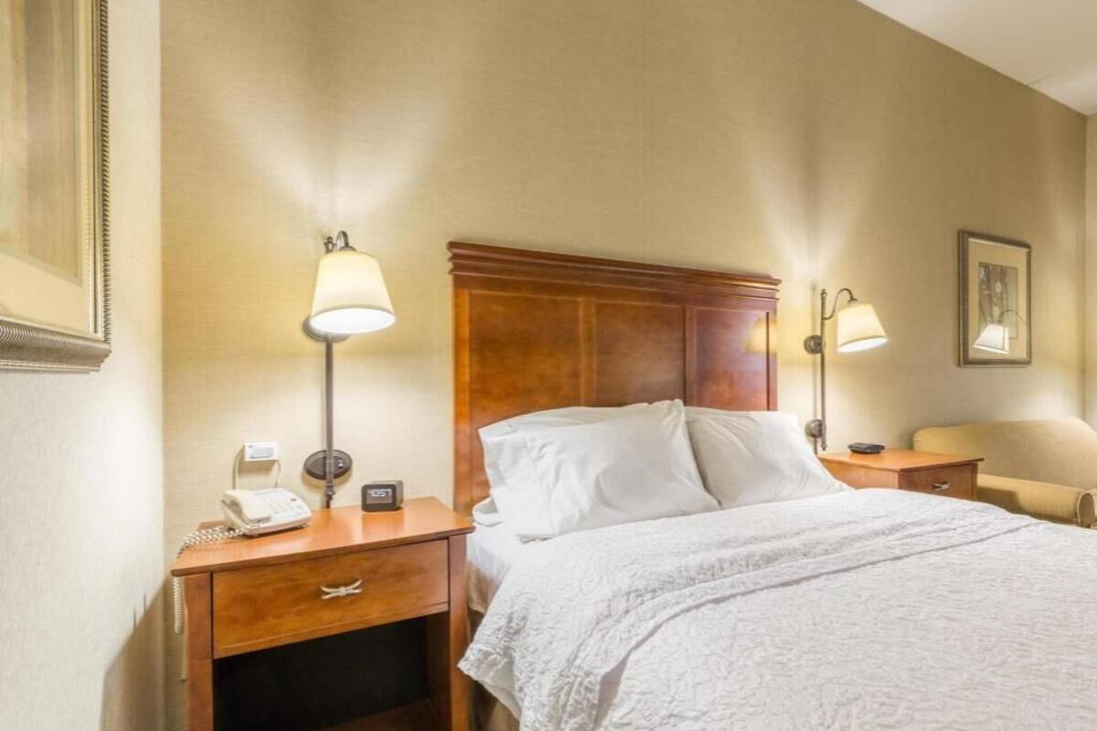 In-room safe, desk, laptop workspace, iron/ironing board