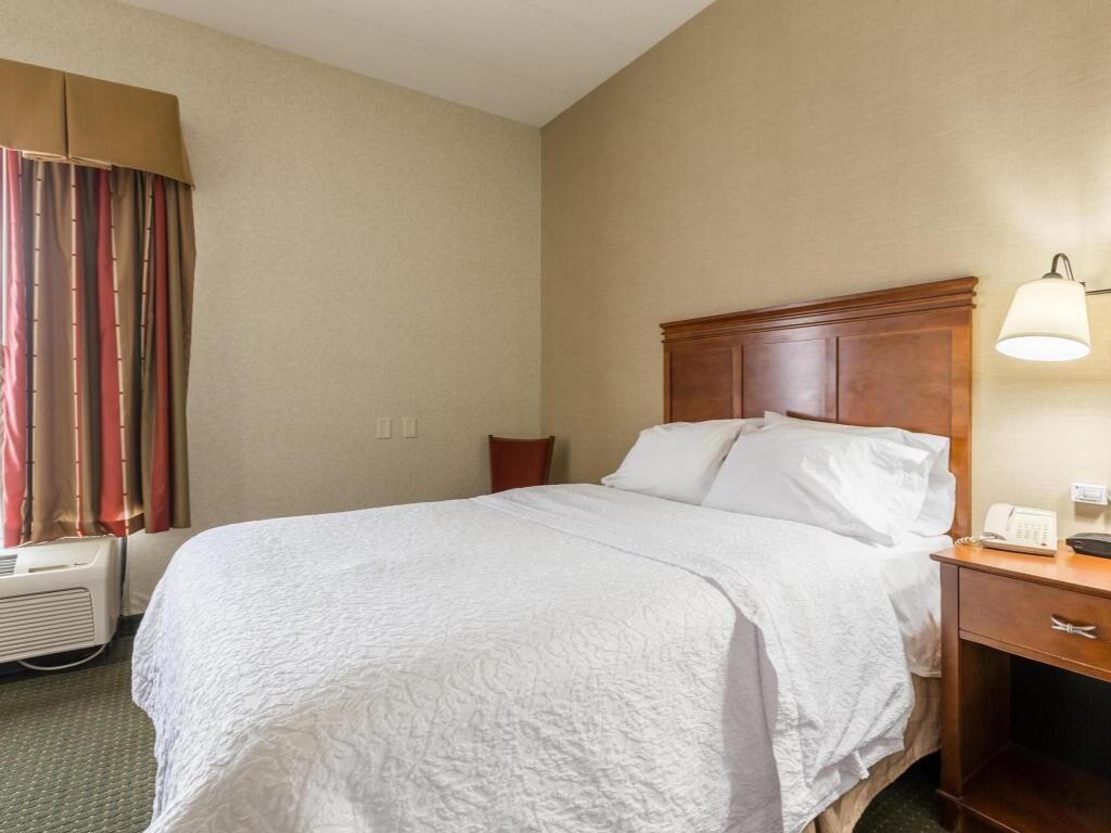 In-room safe, desk, laptop workspace, iron/ironing board