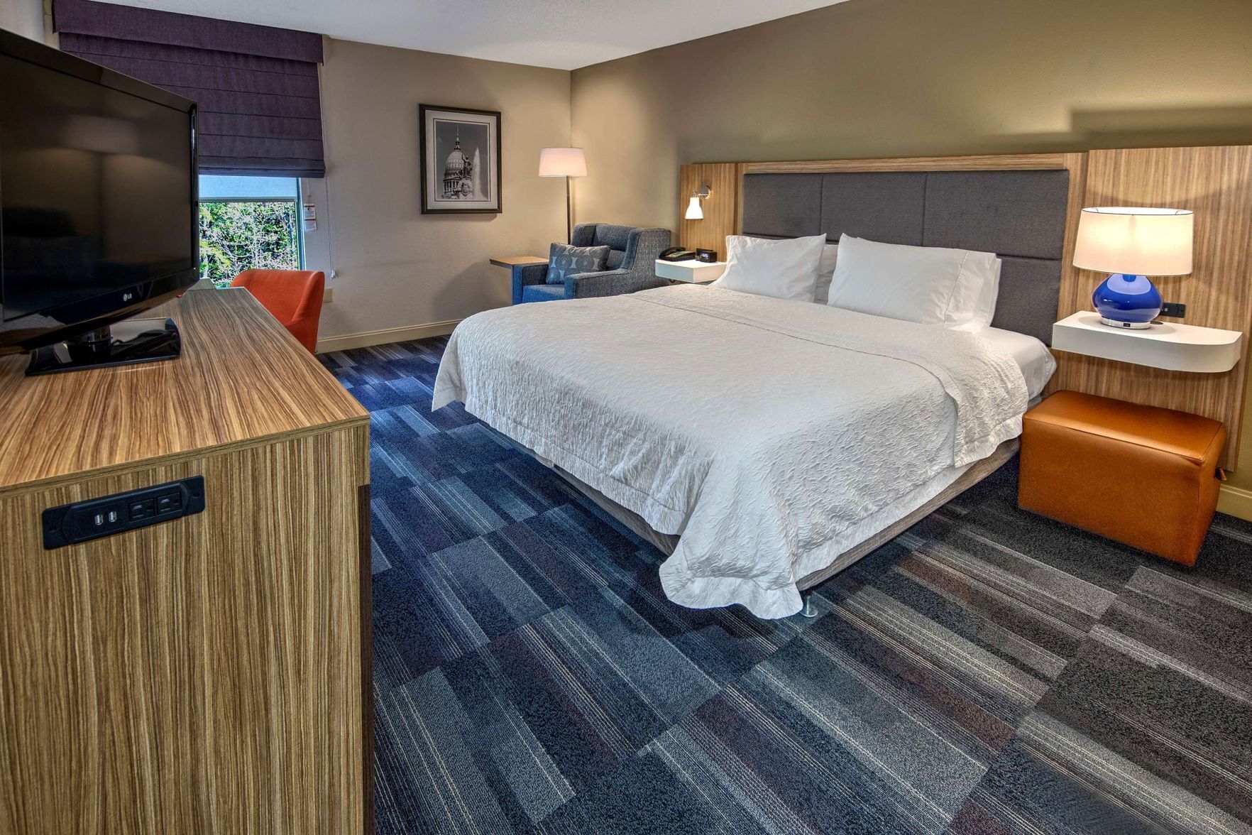Premium bedding, minibar, desk, laptop workspace