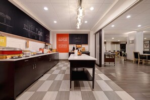 Bao gồm bữa sáng buffet hàng ngày 