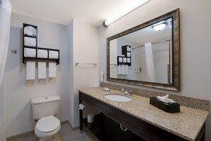 Two queen beds non smoking | Bathroom | Hair dryer, towels - Hampton Inn Marshall (Marshall)