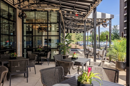 Hyatt Centric Chicago O'Hare