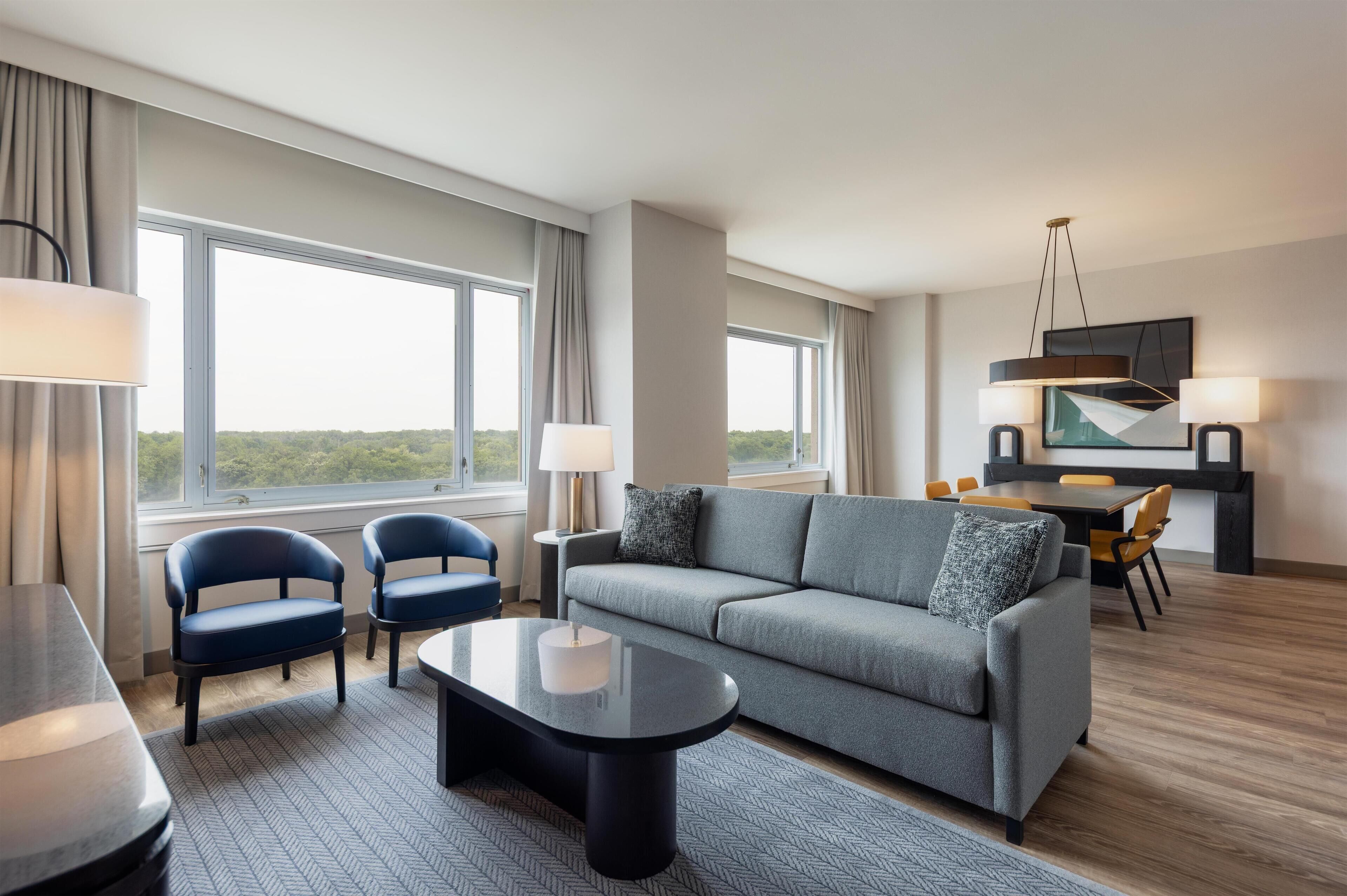 1 bedroom, premium bedding, in-room safe, desk