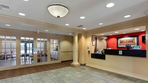 Lobby - Extended Stay America Suites Oakland Alameda Airport (Oakland)