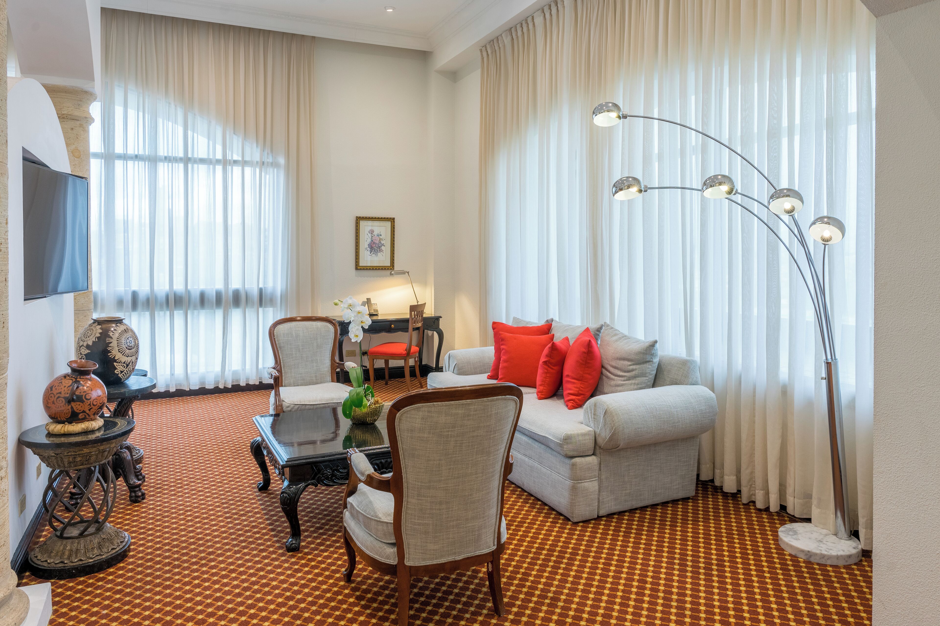presidential suite | egyptian cotton sheets, premium bedding, down duvets, pillow-top beds
