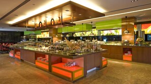 Daily buffet breakfast (MYR 66 per person)