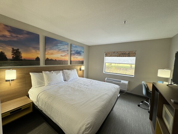 In-room safe, desk, iron/ironing board, free WiFi