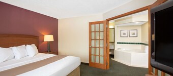 AmericInn by Wyndham Kearney