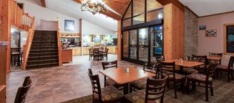 AmericInn by Wyndham Iron River
