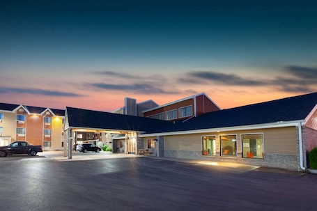 Exterior. AmericInn by Wyndham Iron River