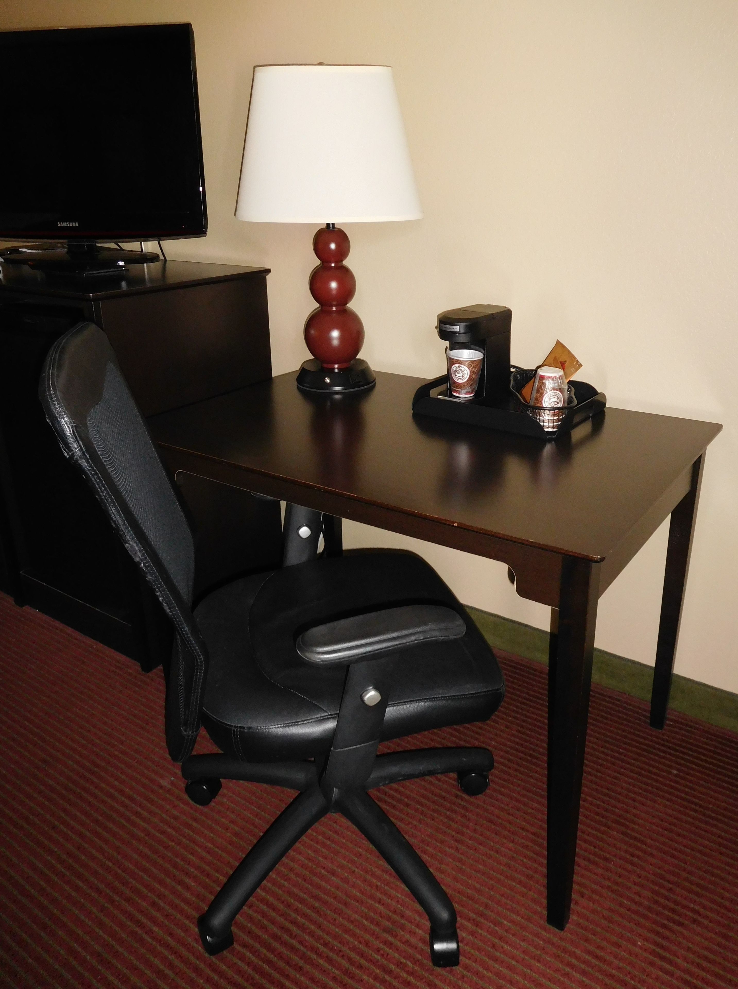 in-room business centre