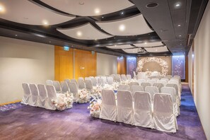 Indoor wedding