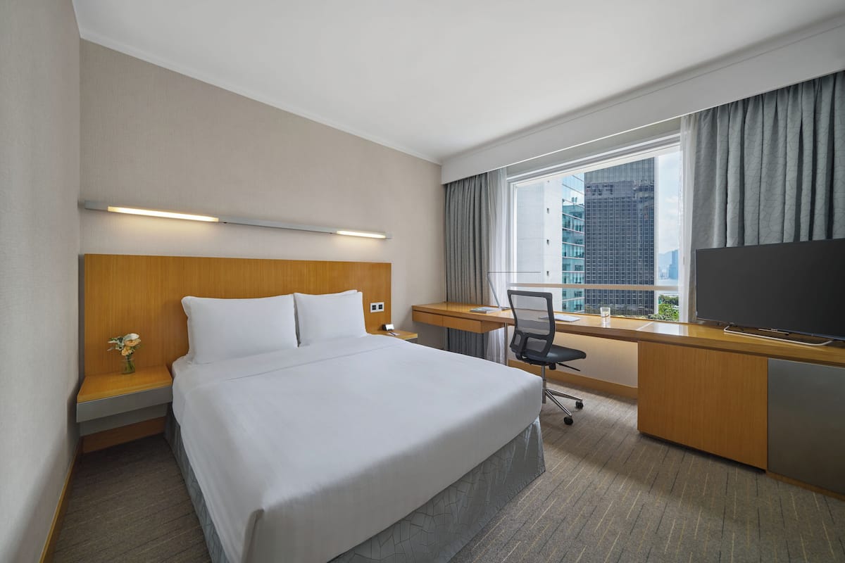 Standard Room, 1 Queen Bed