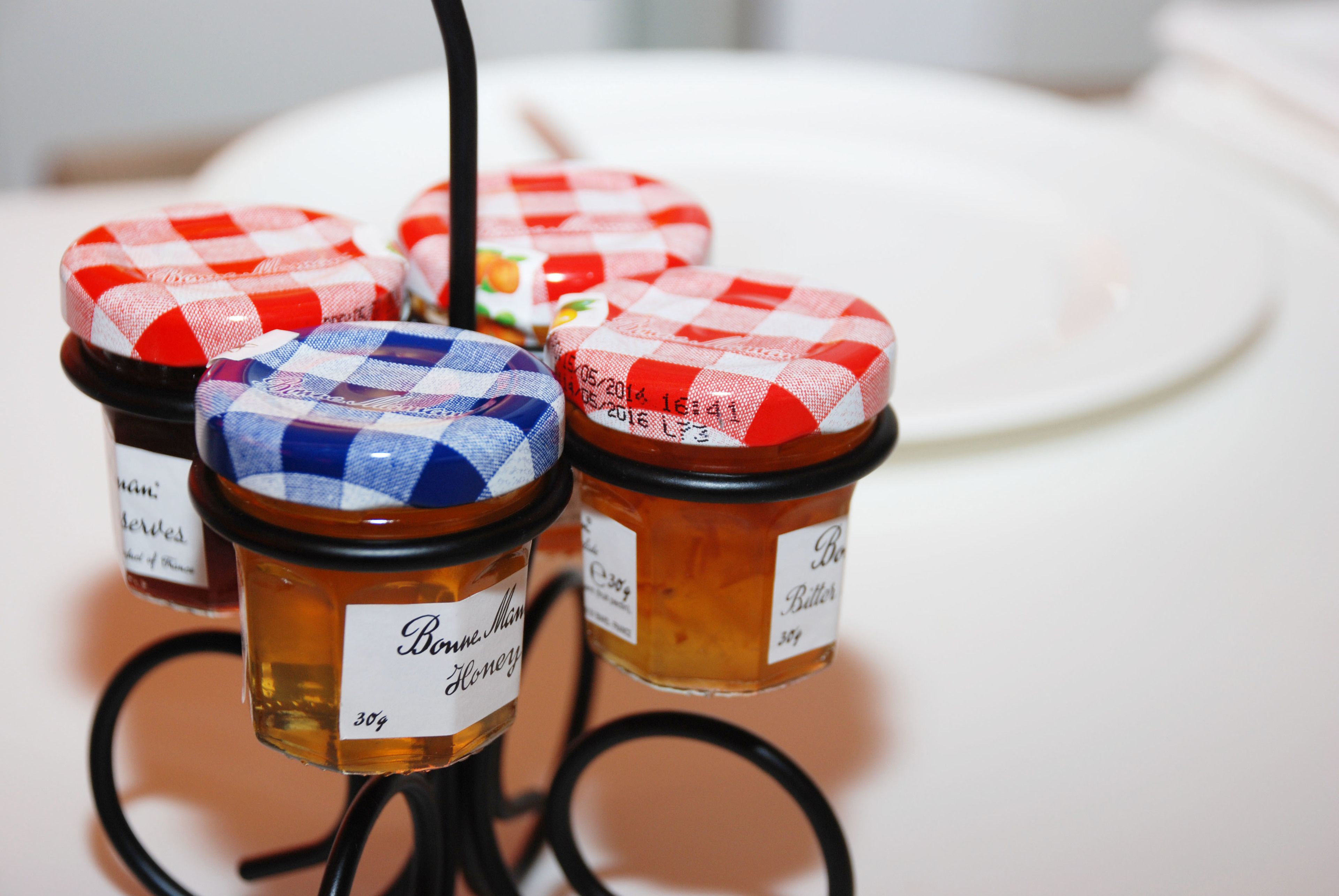 daily buffet breakfast (hkd 228.8 per person)