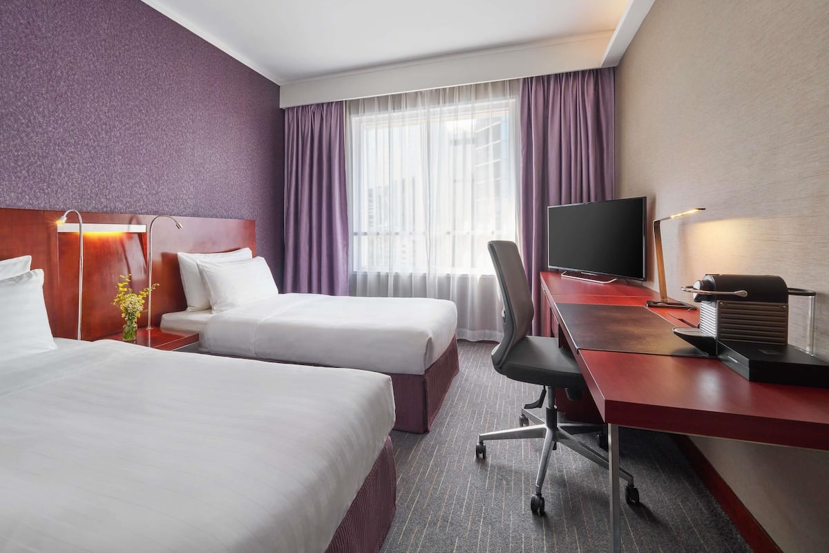 1 bedroom, down duvets, minibar, in-room safe