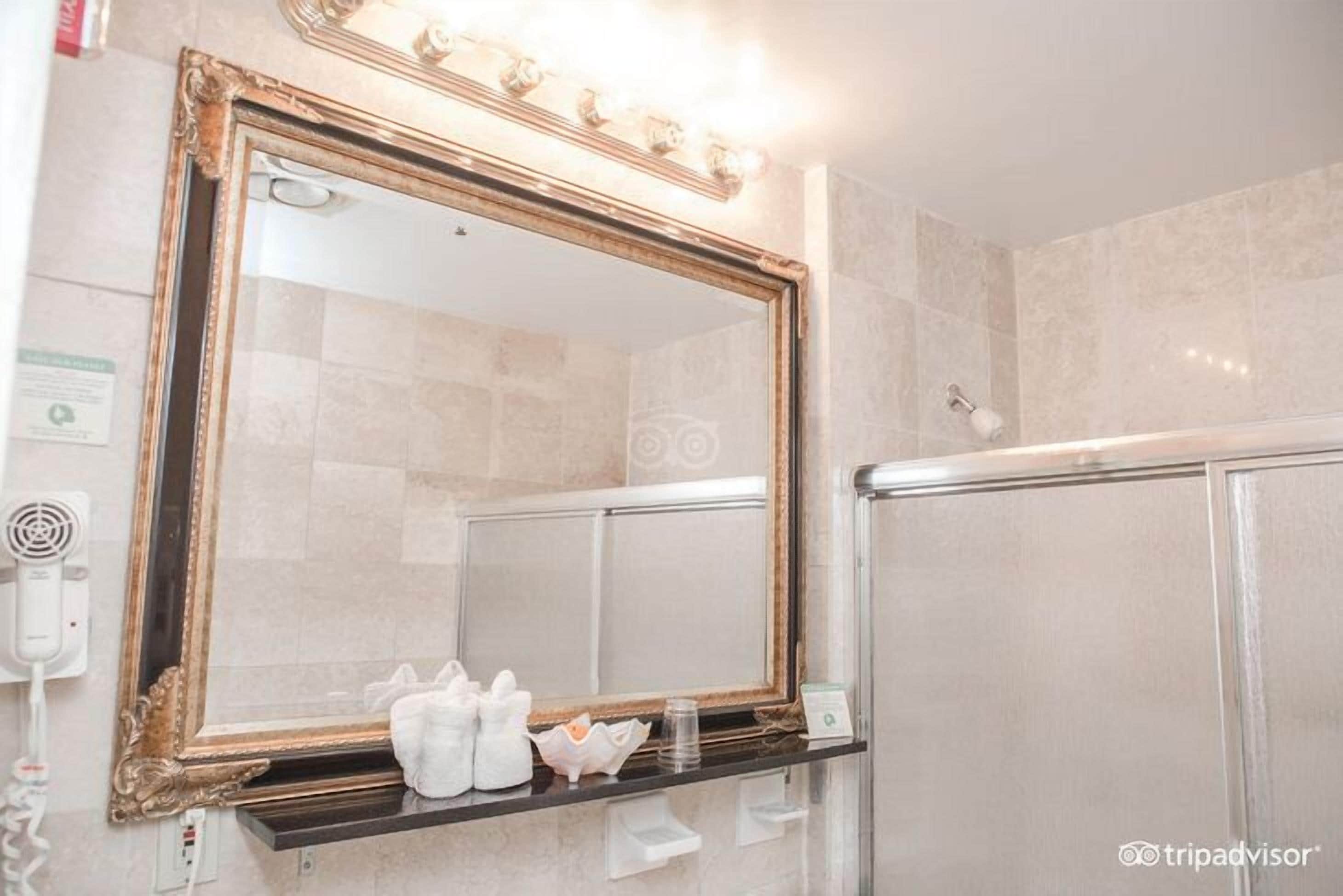 Photo - Da Vinci Hotel