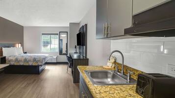 Bureau, Wi-Fi gratuit, draps fournis, réveils