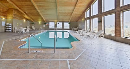 Ramada by Wyndham Platte City KCI Airport