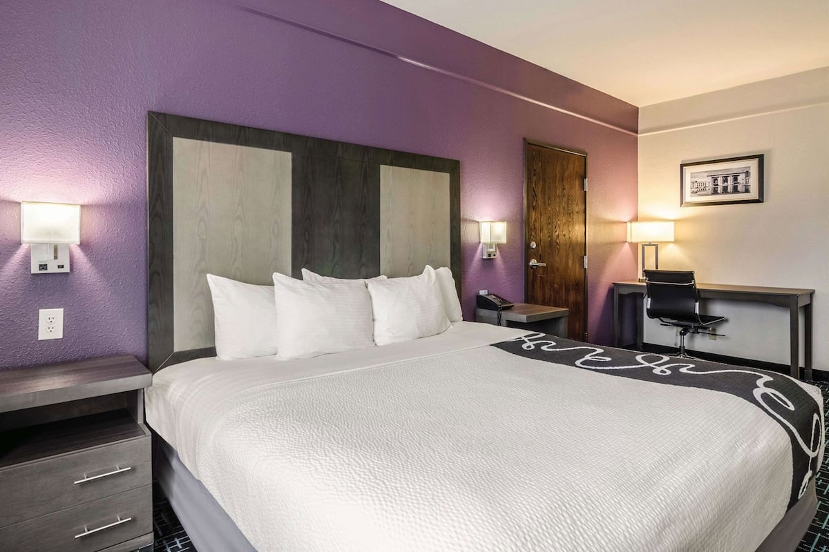 Ropa de cama de alta calidad, edredón y escritorio