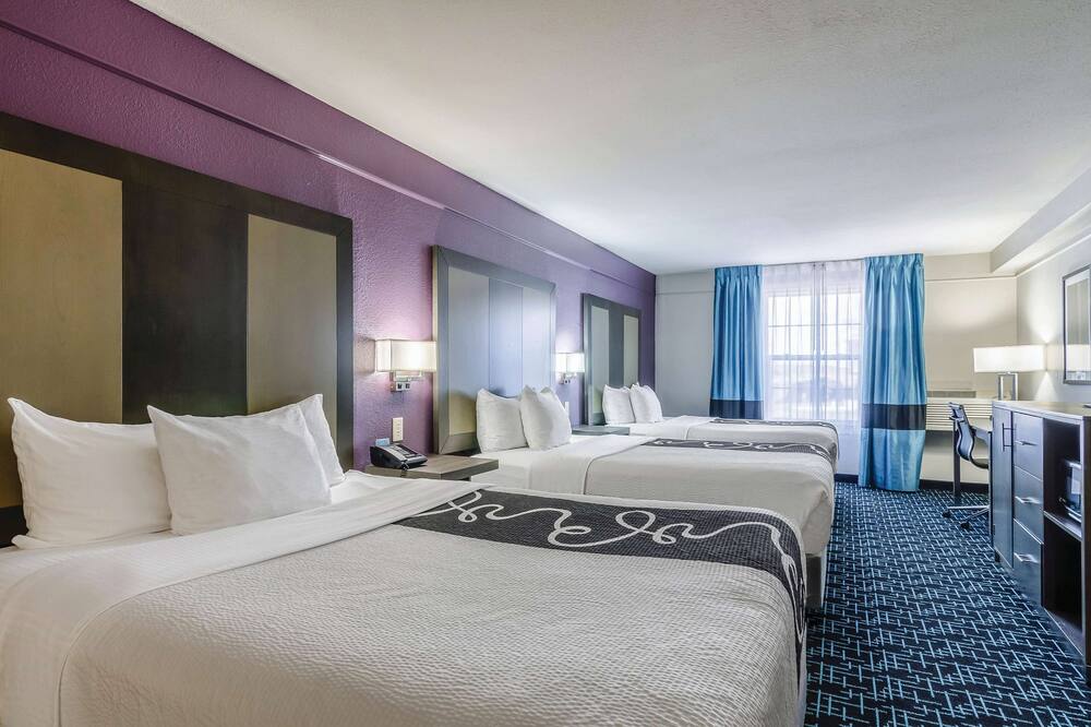 luxury hotels in Kansas City