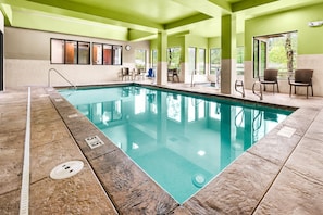 Piscine intérieure