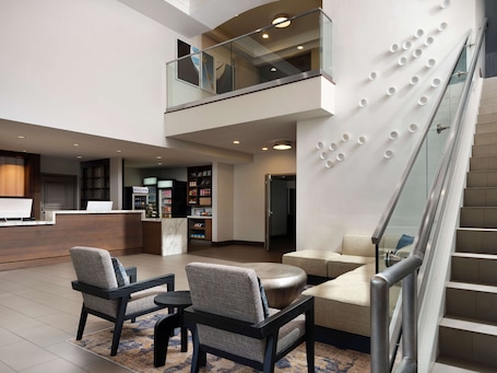 Lobby. HYATT house San Diego/Sorrento Mesa