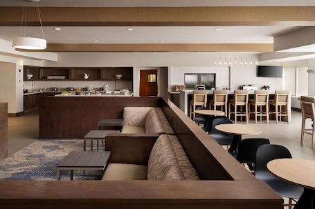 Lobby. HYATT house San Diego/Sorrento Mesa