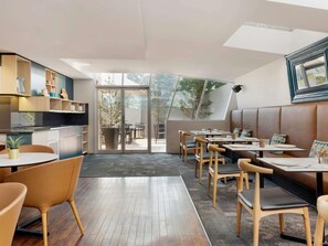 Miscellaneous - Mantra on Northbourne Canberra (Braddon)