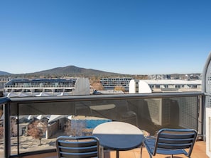 In-room safe, desk, iron/ironing board, cribs/infant beds