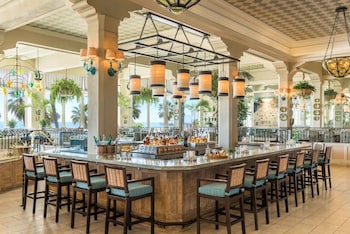 Bar (on property) at Casa Del Mar