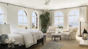 Suite, 2 Bedrooms (Pacific View) | Minibar, in-room safe, desk, iron/ironing board