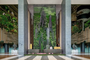 Concierge desk - PARKROYAL COLLECTION Marina Bay, Singapore  (Singapore)