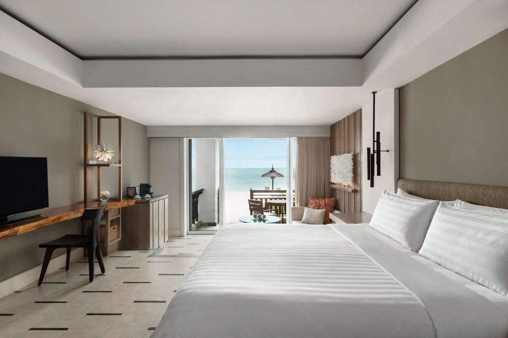 Ropa de cama de alta calidad, colchones viscoelásticos, minibar