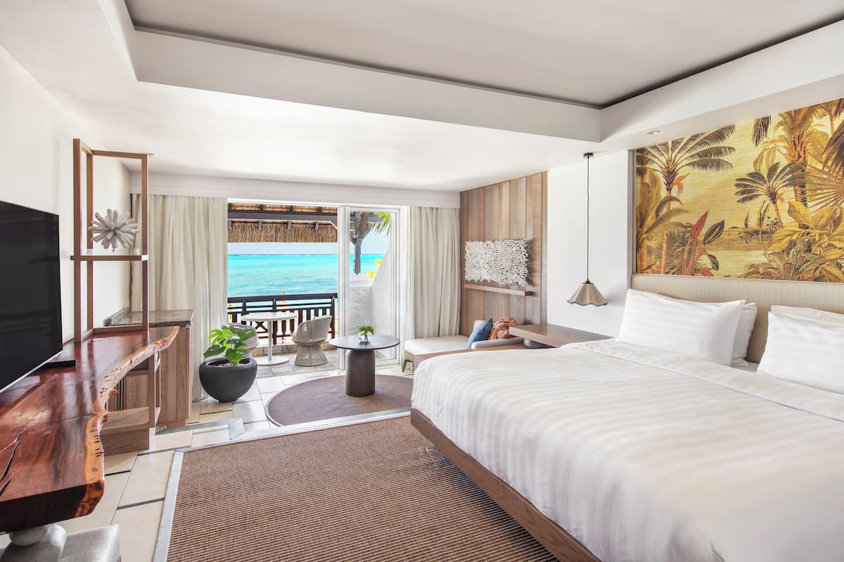 Coral Ocean View Room King | Premium bedding, memory foam beds, minibar, in-room safe