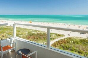 Room, 1 King Bed, Balcony, Oceanfront (Balcony) - Marriott Stanton South Beach (Miami Beach)