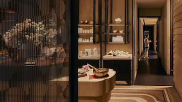 Espace de soins pour les couples, soins corporels, soins d'aromathérapie