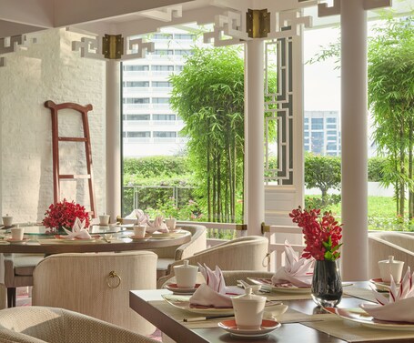 Mandarin Oriental, Singapore - Image 92