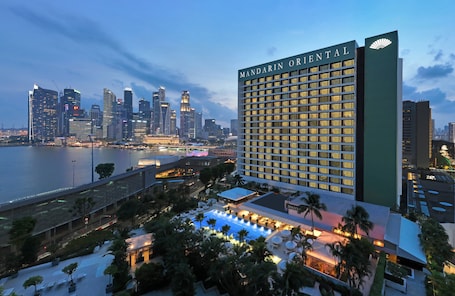 Exterior. Mandarin Oriental, Singapore